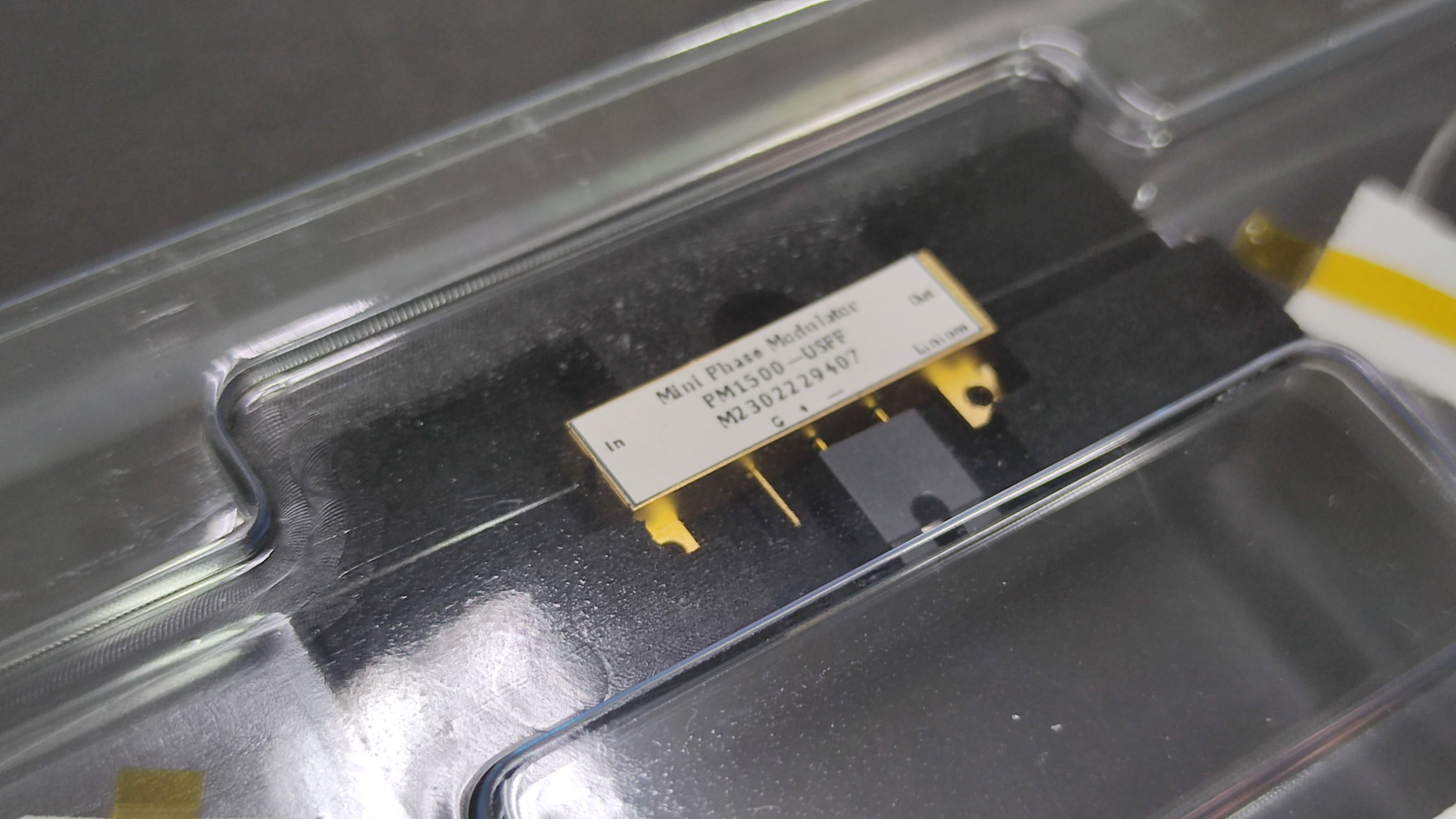 1550nm 超小型化相位调制器